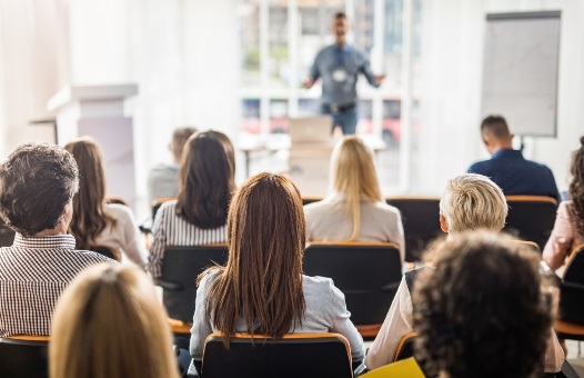 INSCRIVEZ-VOUS À UNE FORMATION DYNAMIQUE : GAGNER EN PERFORMANCE À TRAVERS LE DÉCODAGE DES PERSONNES